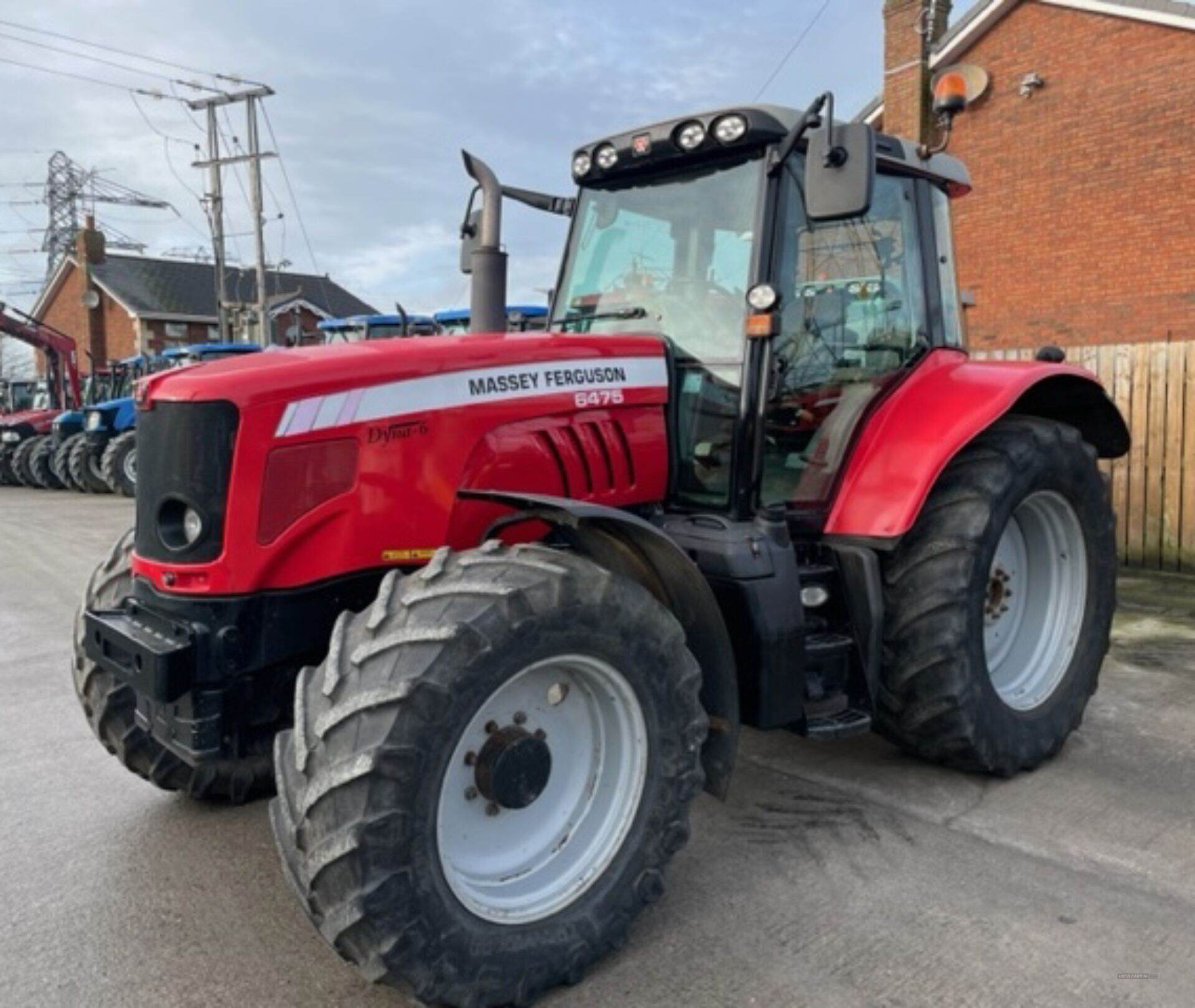 Massey Ferguson 6475