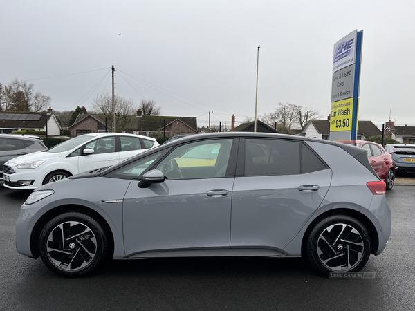 Volkswagen ID.3 Volkswagen ID.3 E (204ps) Family (58kWh) Pro Perf in Antrim