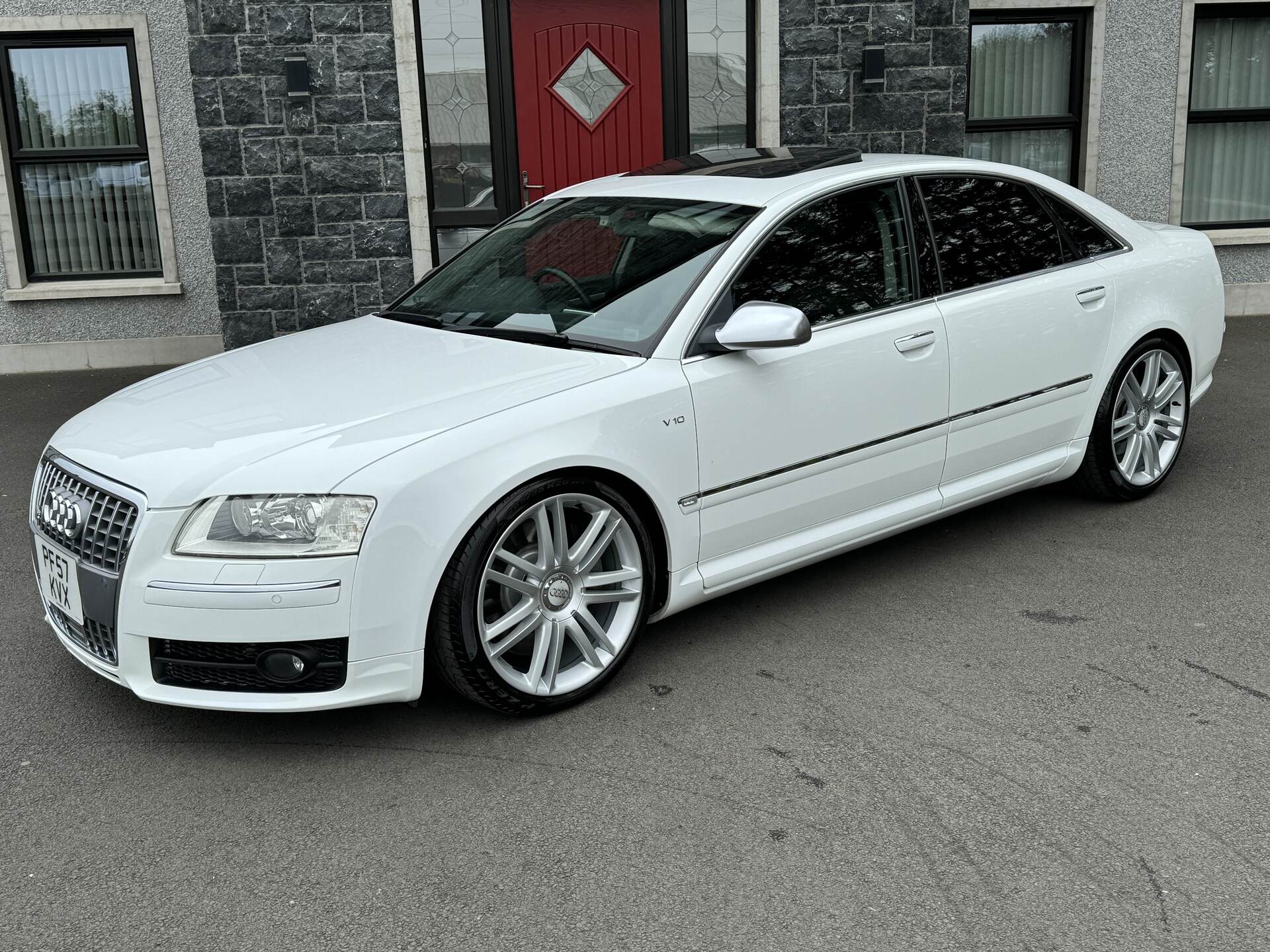 Audi A8 S8 5.2 V10 FSI Quattro Auto 4dr in Antrim