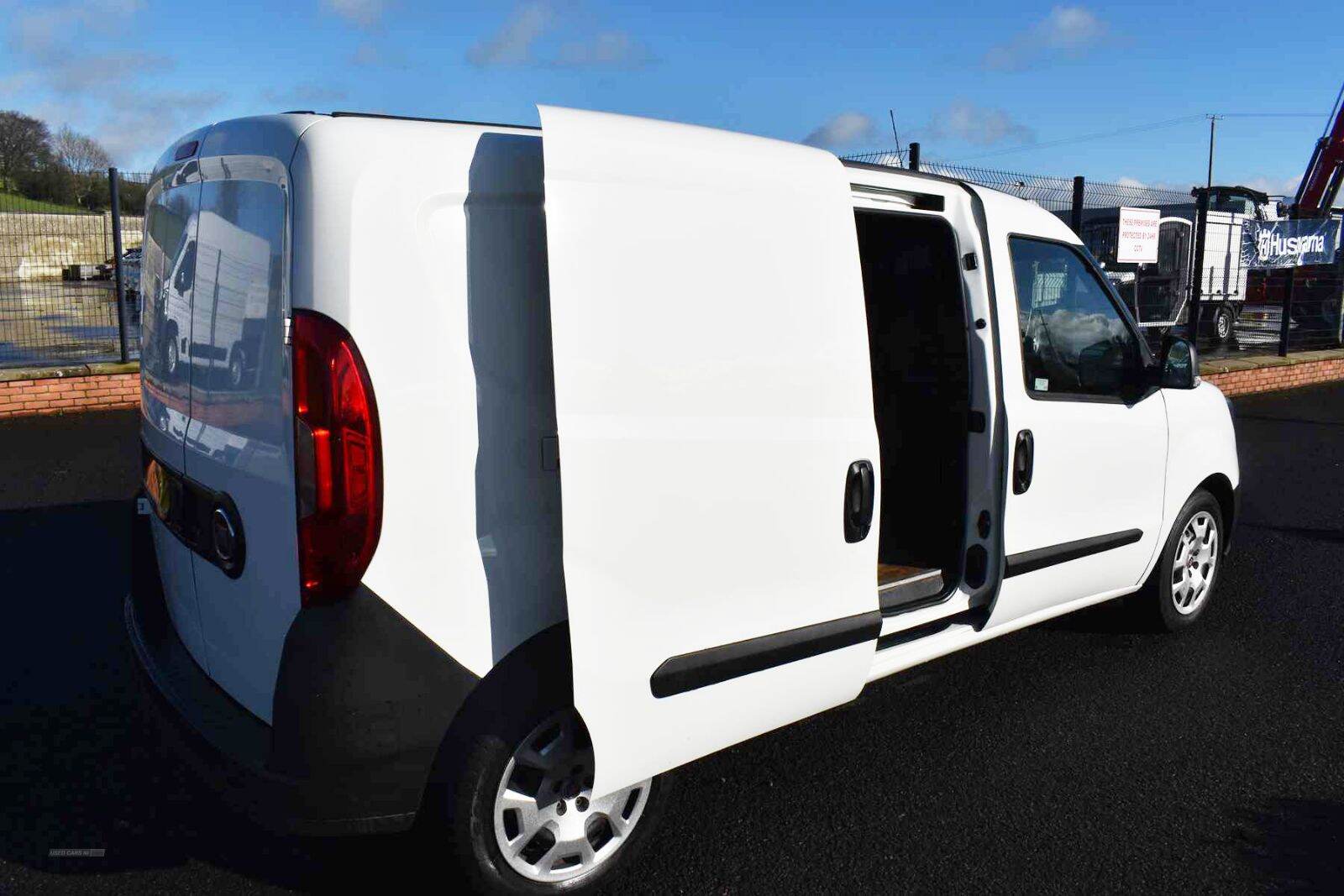 Feb 2019 Fiat Doblo Cargo 1.6 Multijet 16V SX Van