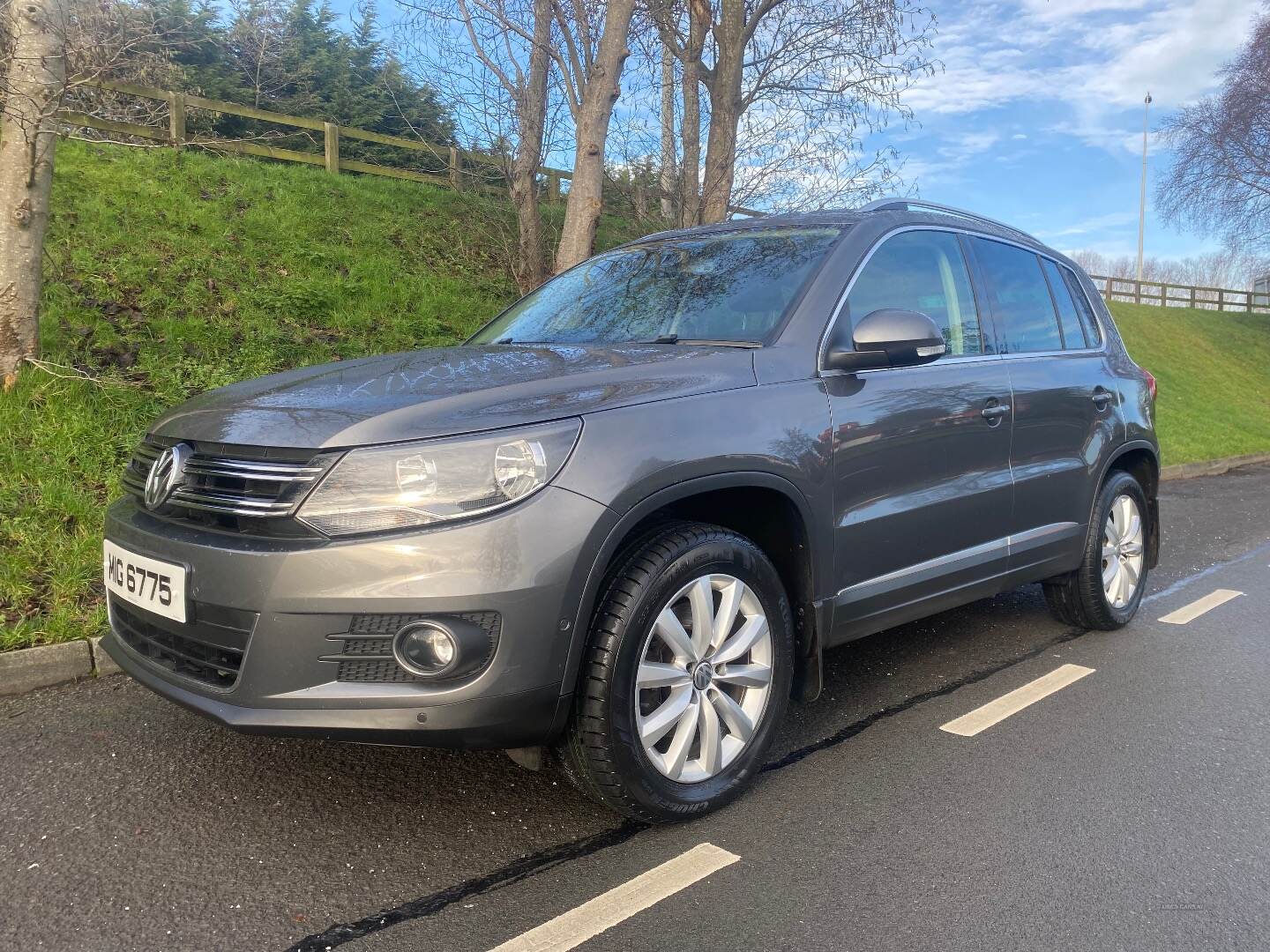 Volkswagen Tiguan DIESEL ESTATE in Down