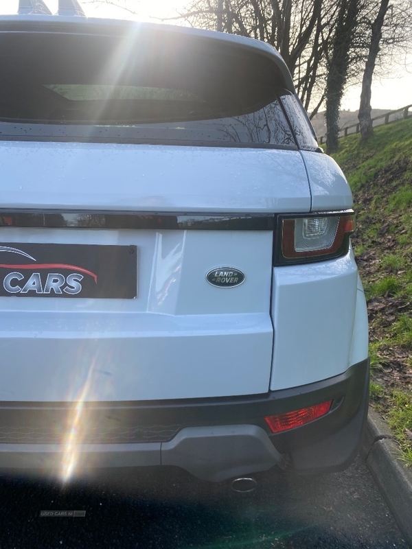 Land Rover Range Rover Evoque DIESEL HATCHBACK in Down