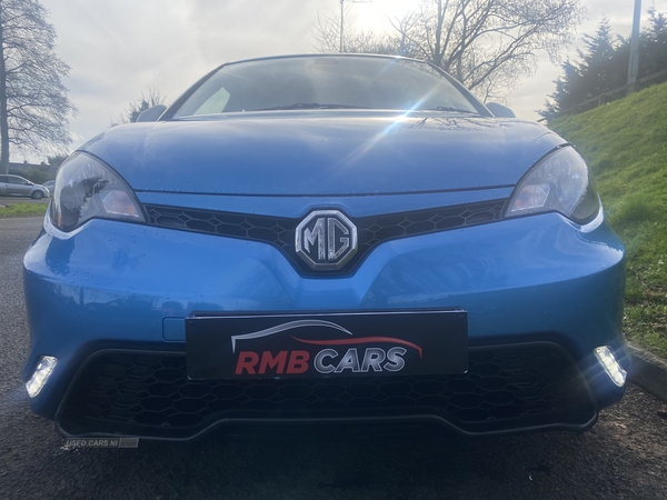 MG MG3 HATCHBACK in Down