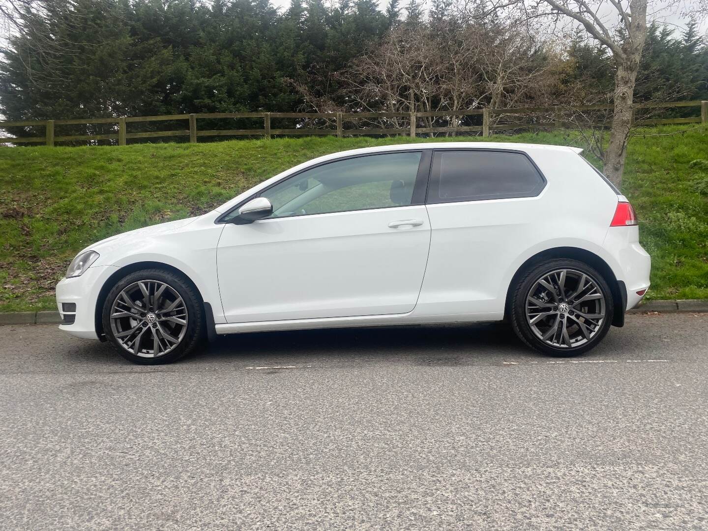 Volkswagen Golf DIESEL HATCHBACK in Down