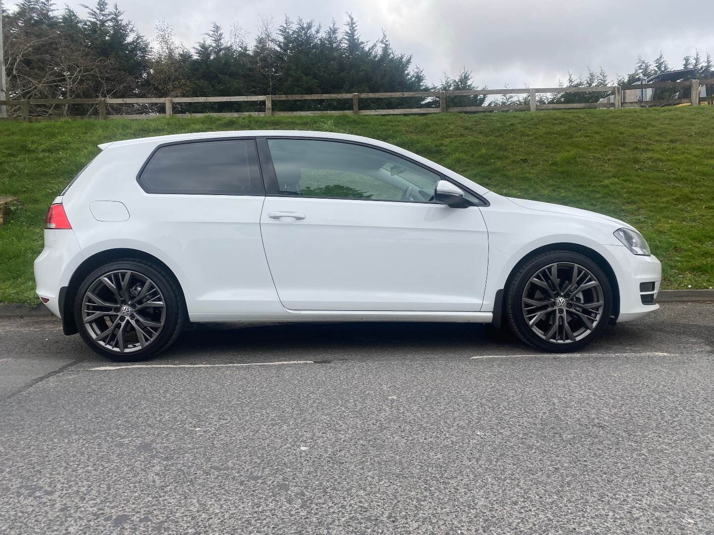 Volkswagen Golf DIESEL HATCHBACK in Down