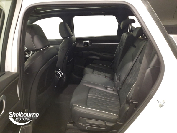 Kia Sorento 1.6 T-GDi 13.8kWh 4 SUV 5dr Petrol Plug-in Hybrid Auto AWD Euro 6 (s/s) (261 bhp)** in Down