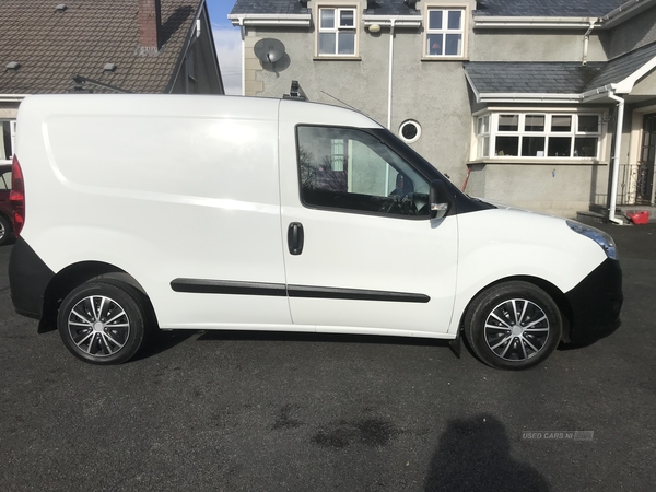Vauxhall Combo L1 DIESEL in Derry / Londonderry