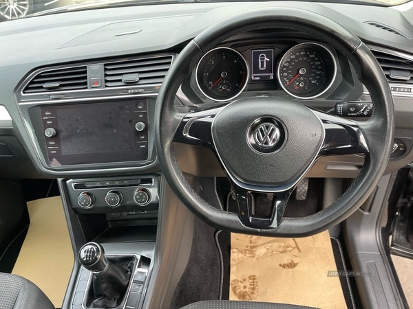 Volkswagen Tiguan 2.0 TDI S BLUEMOTION TECHNOLOGY 5d VW SERVICE HISTORY in Antrim