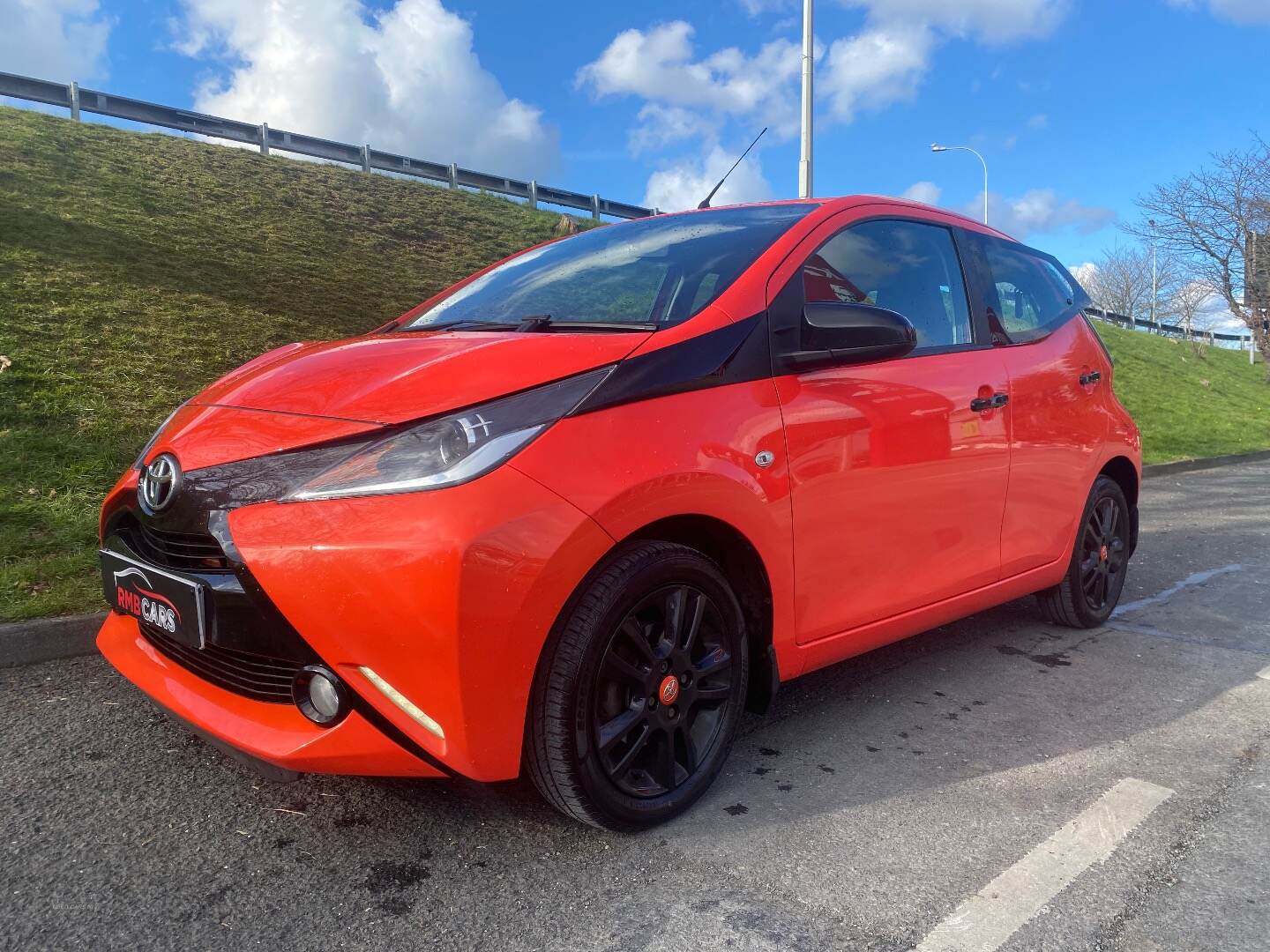 Toyota Aygo HATCHBACK SPECIAL EDITIONS in Down