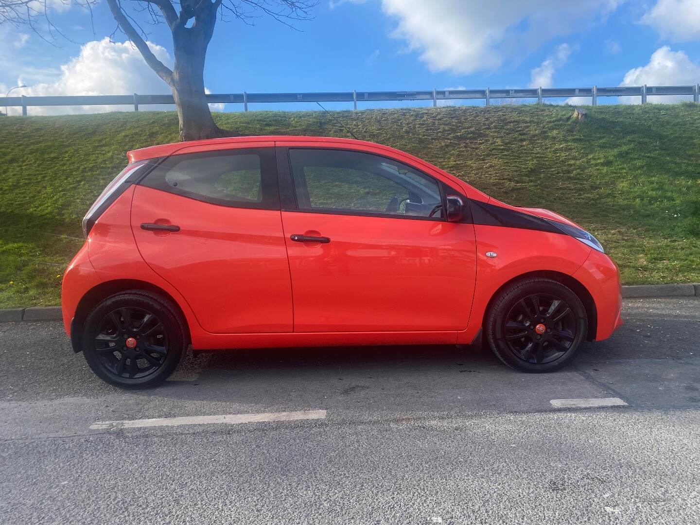 Toyota Aygo HATCHBACK SPECIAL EDITIONS in Down