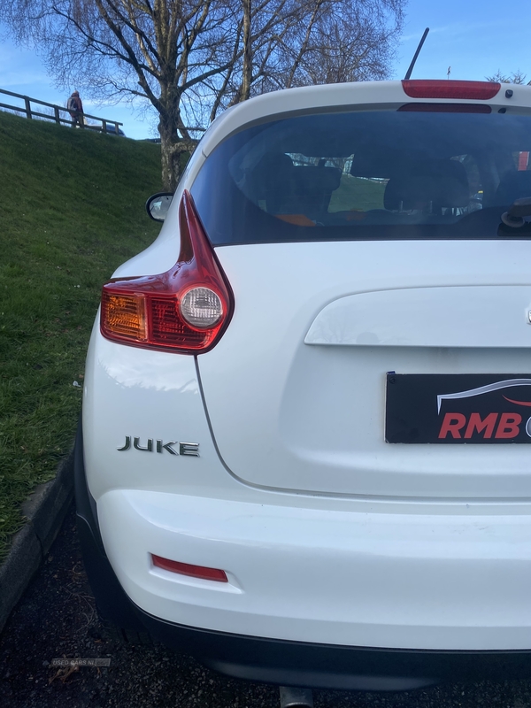 Nissan Juke HATCHBACK in Down