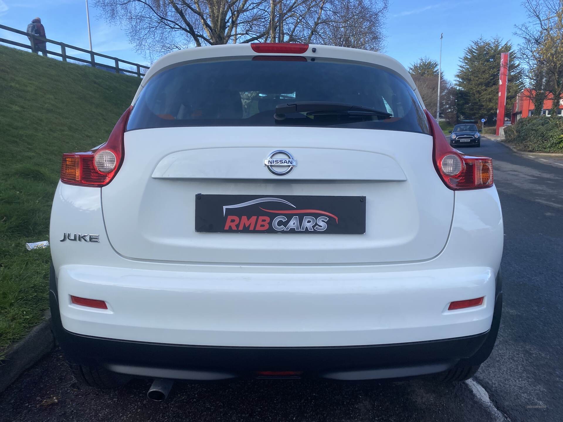 Nissan Juke HATCHBACK in Down