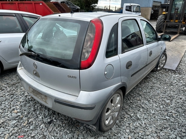 Opel Corsa VAUXHALL LIFE 1.3 CDTi Z13DT in Down