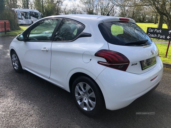 Peugeot 208 1.0 ACCESS A/C 3d 68 BHP in Armagh