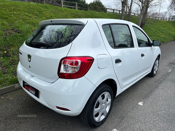 Dacia Sandero HATCHBACK in Down