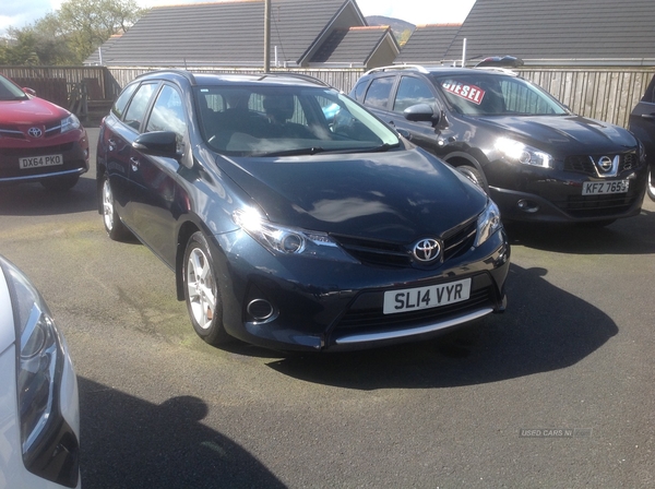 Toyota Auris DIESEL TOURING SPORT in Down