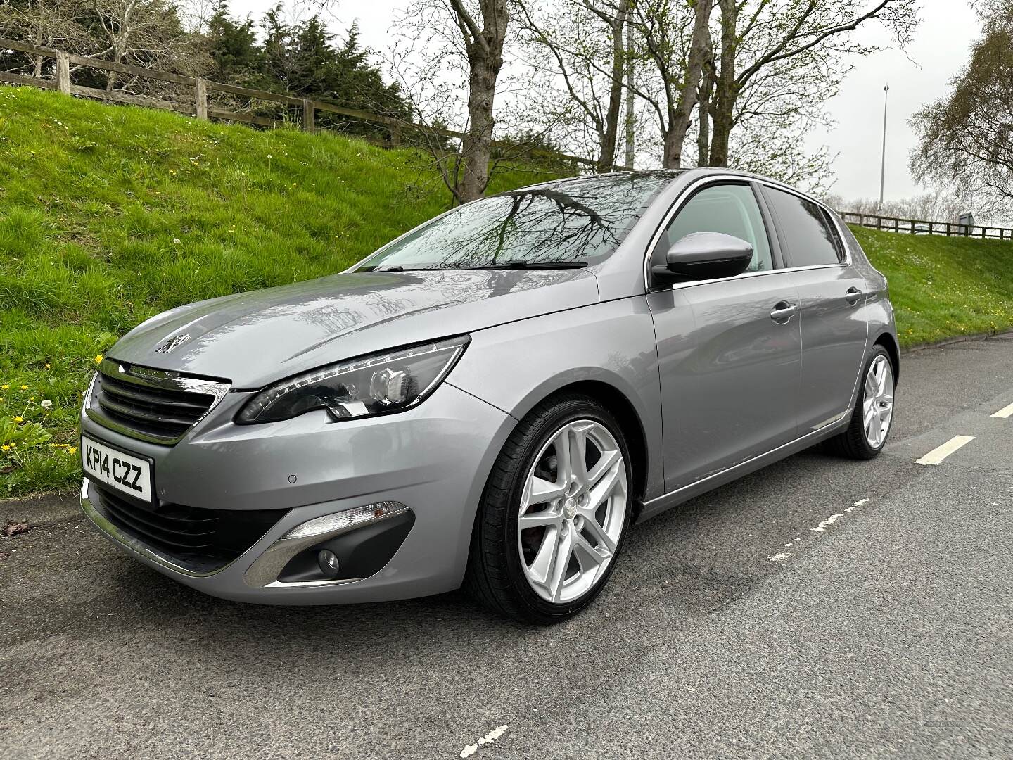 Peugeot 308 DIESEL HATCHBACK in Down