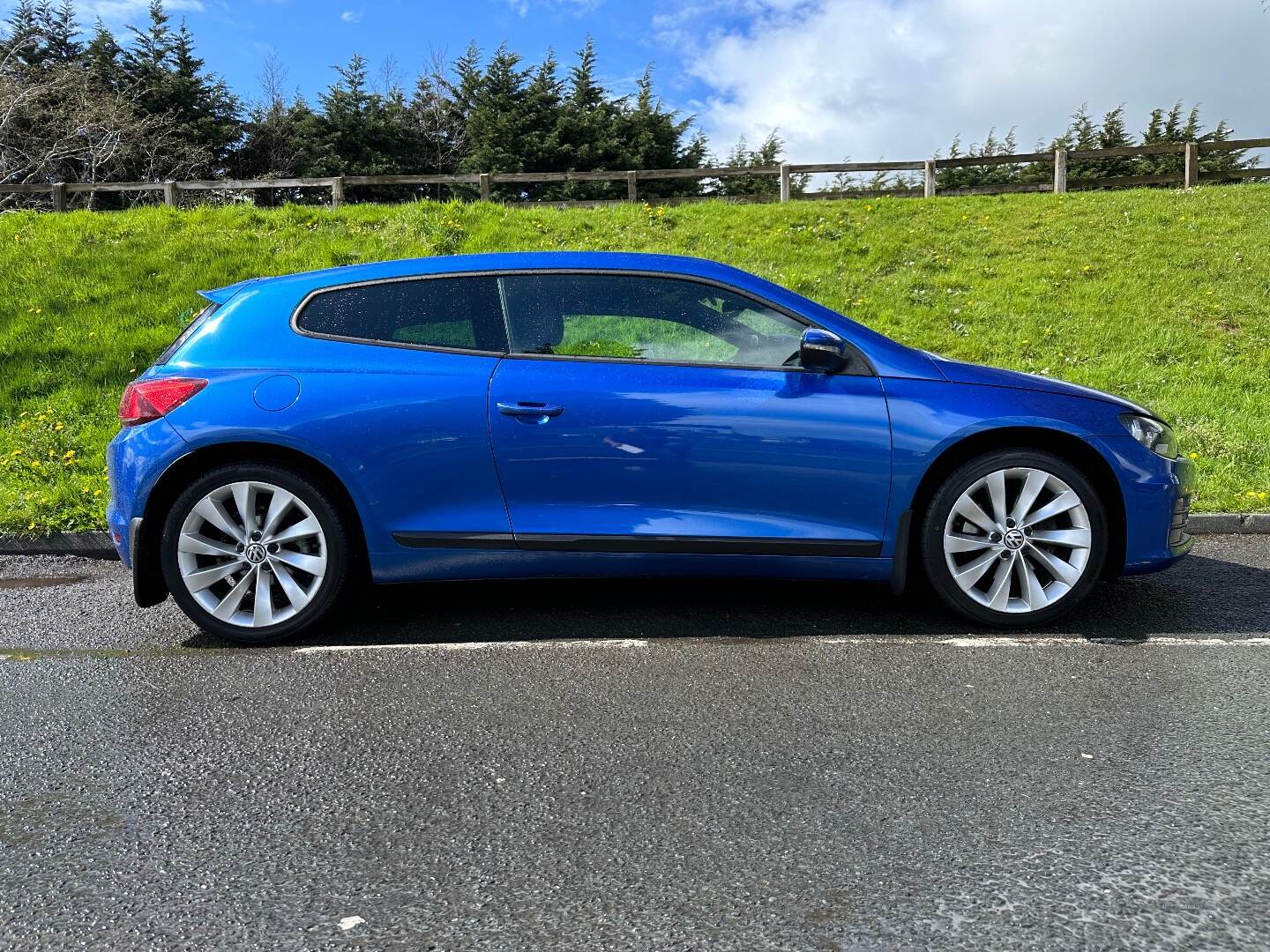 Volkswagen Scirocco DIESEL COUPE in Down