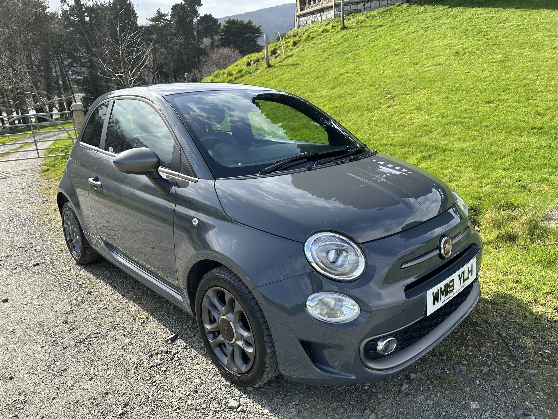 Fiat 500 HATCHBACK in Down