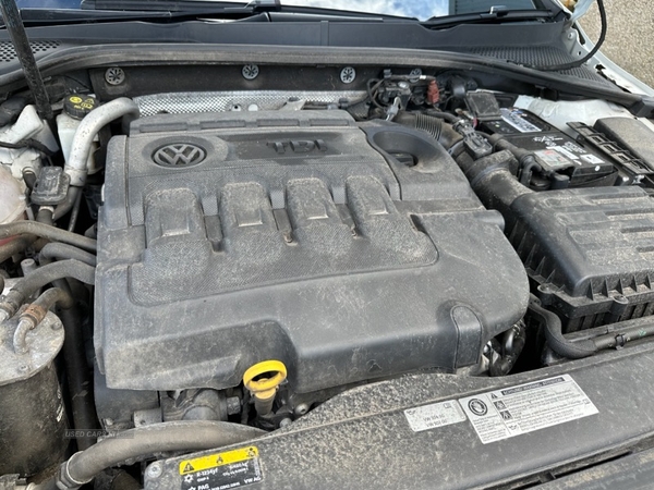 Volkswagen Golf S 1.6 TDI BLUEMOTION DDY in Down