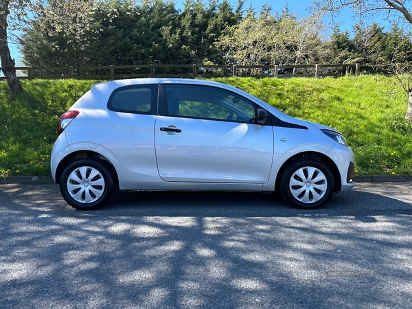 Peugeot 108 HATCHBACK in Down