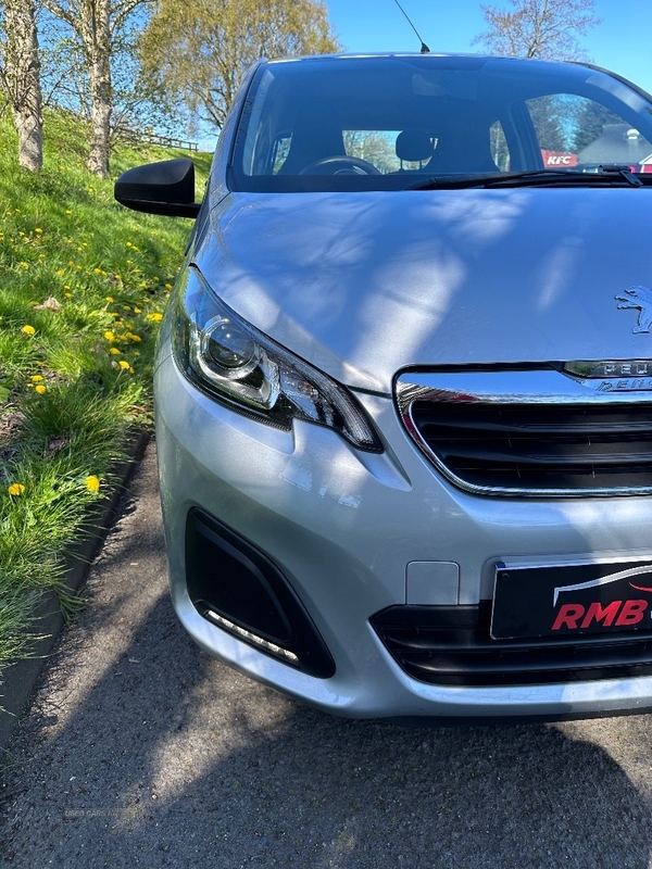 Peugeot 108 HATCHBACK in Down