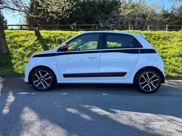 Renault Twingo HATCHBACK in Down