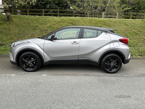 Toyota C-HR HATCHBACK in Down