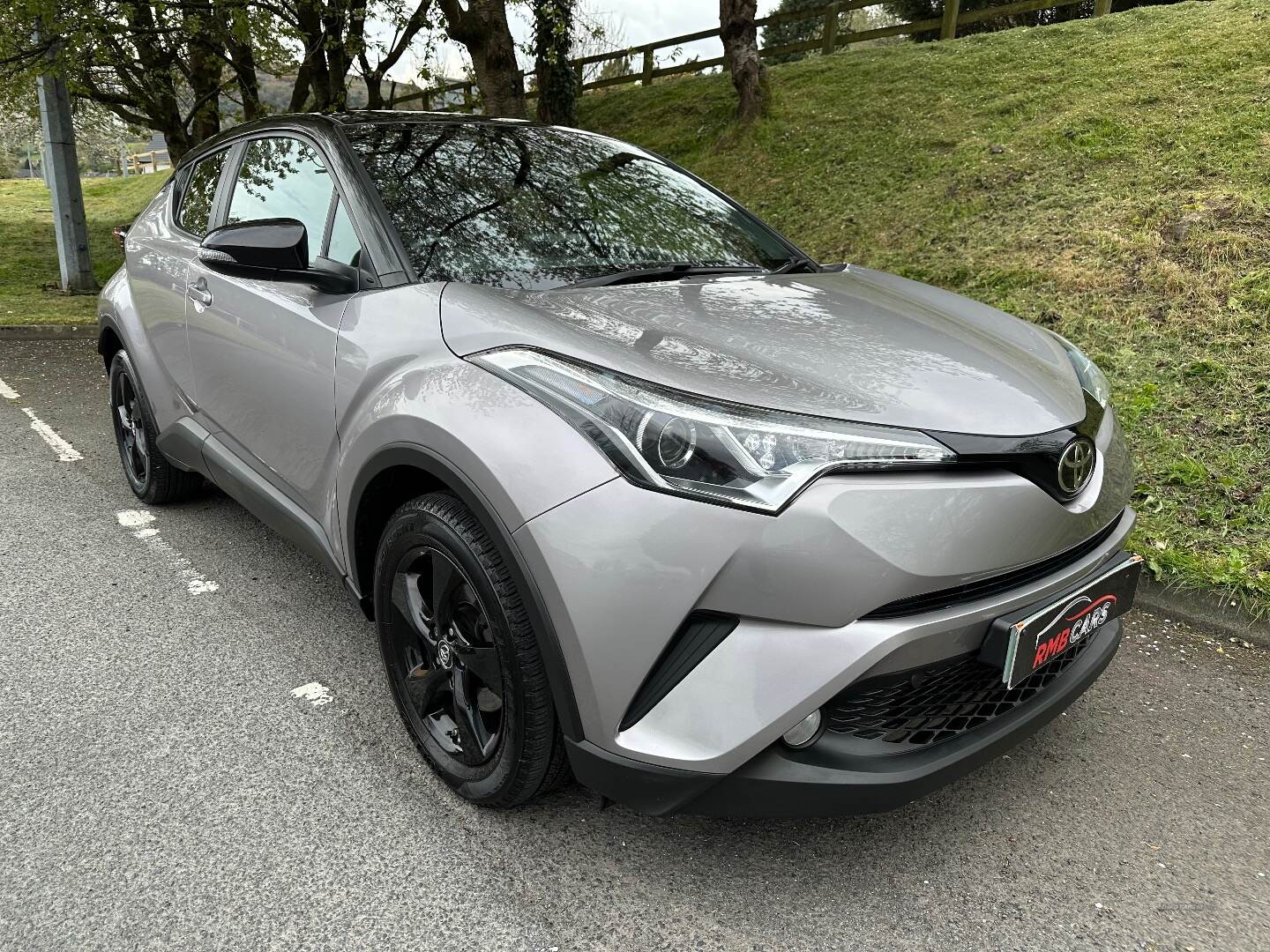 Toyota C-HR HATCHBACK in Down