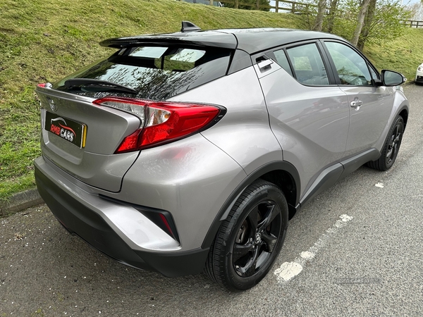 Toyota C-HR HATCHBACK in Down