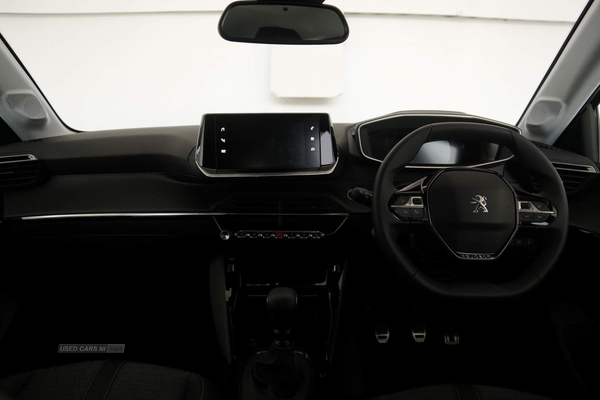 Peugeot 208 1.2 PureTech Allure Premium + Euro 6 (s/s) 5dr in Down