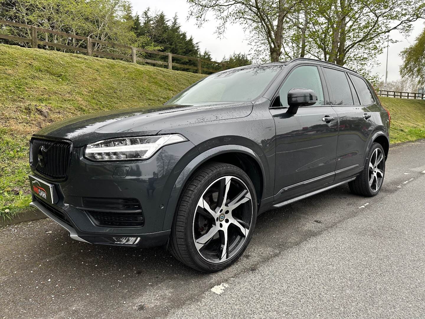 Volvo XC90 DIESEL ESTATE in Down