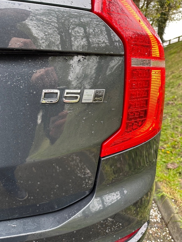 Volvo XC90 DIESEL ESTATE in Down