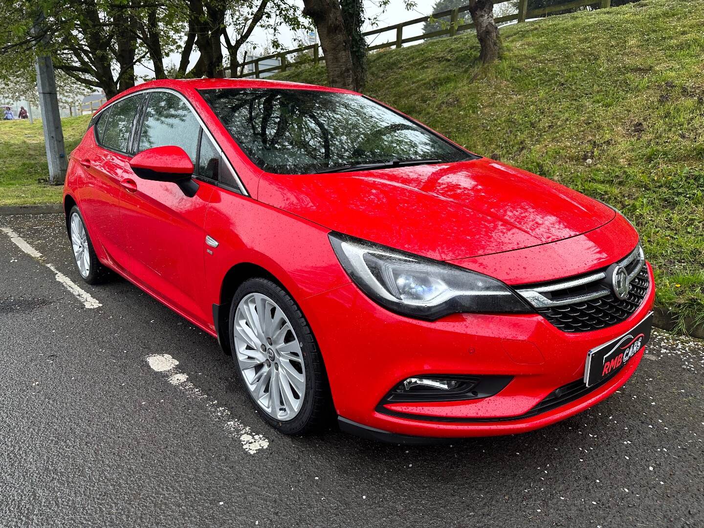 Vauxhall Astra HATCHBACK in Down