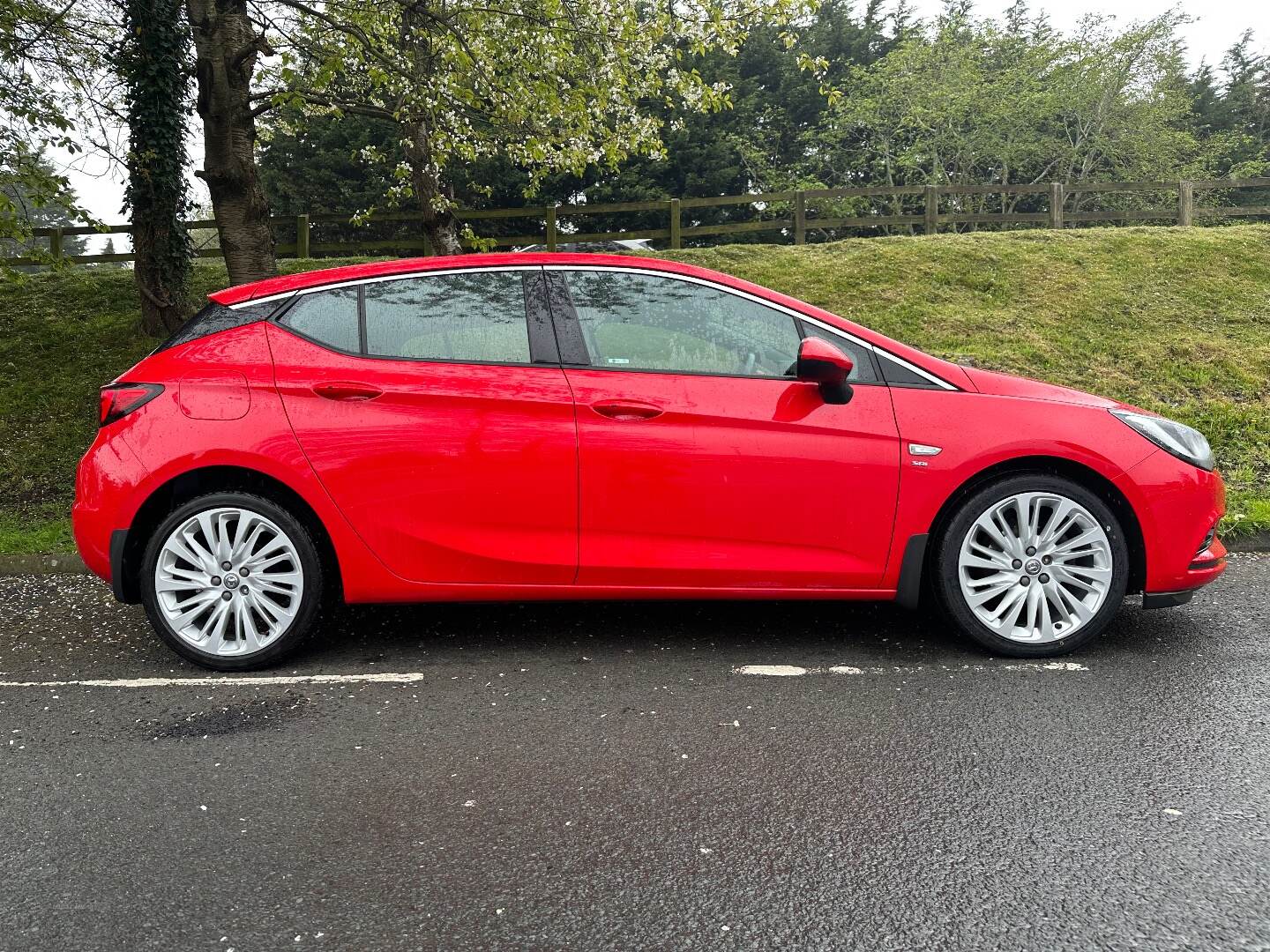 Vauxhall Astra HATCHBACK in Down