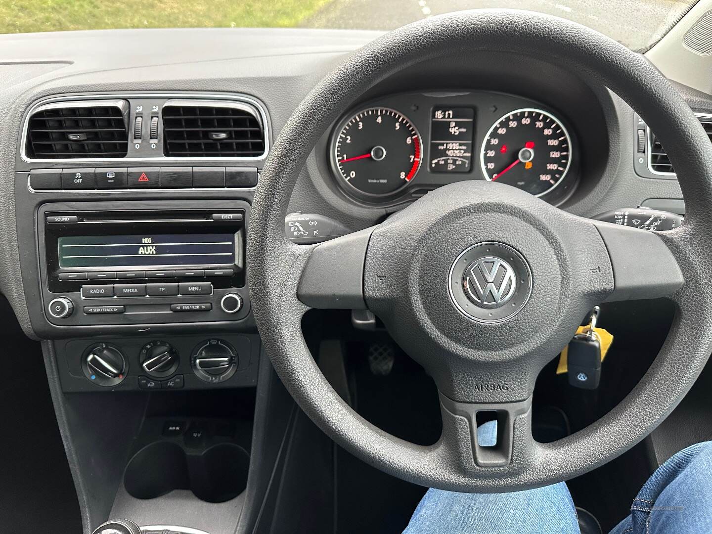 Volkswagen Polo HATCHBACK in Down