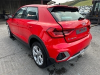 Audi A1 CITY CARVER 30 TFSI S-A in Down