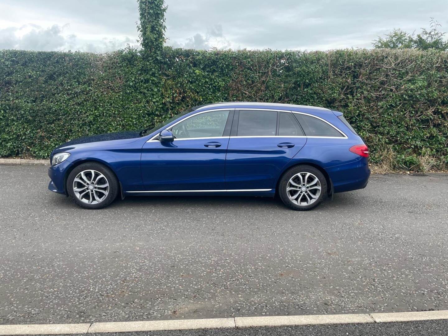 Mercedes C-Class DIESEL ESTATE in Derry / Londonderry