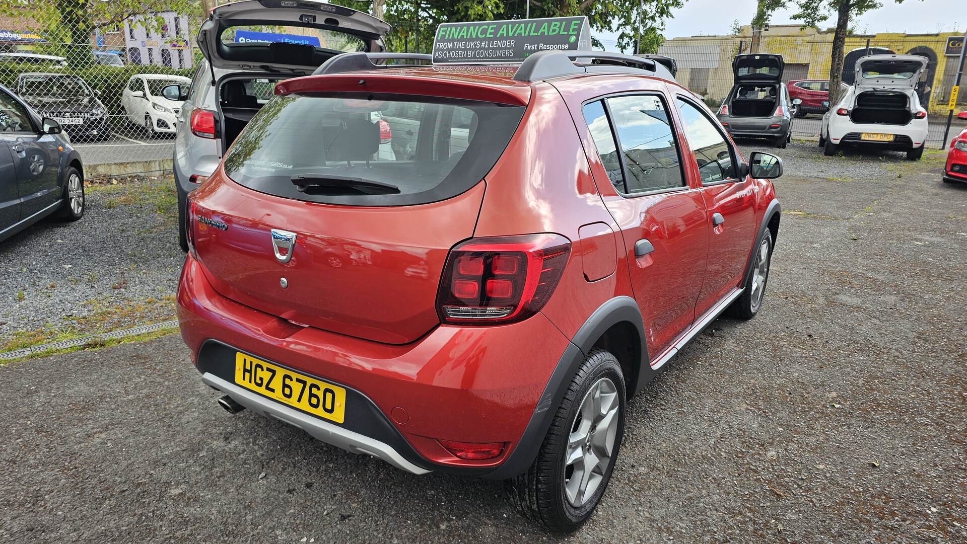 Dacia Sandero Stepway HATCHBACK in Down