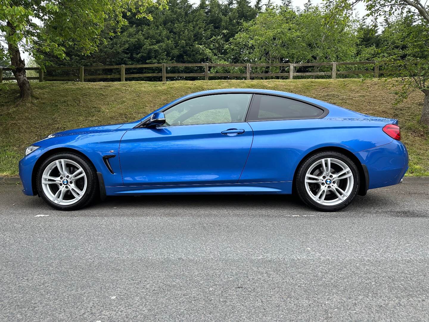 BMW 4 Series DIESEL COUPE in Down