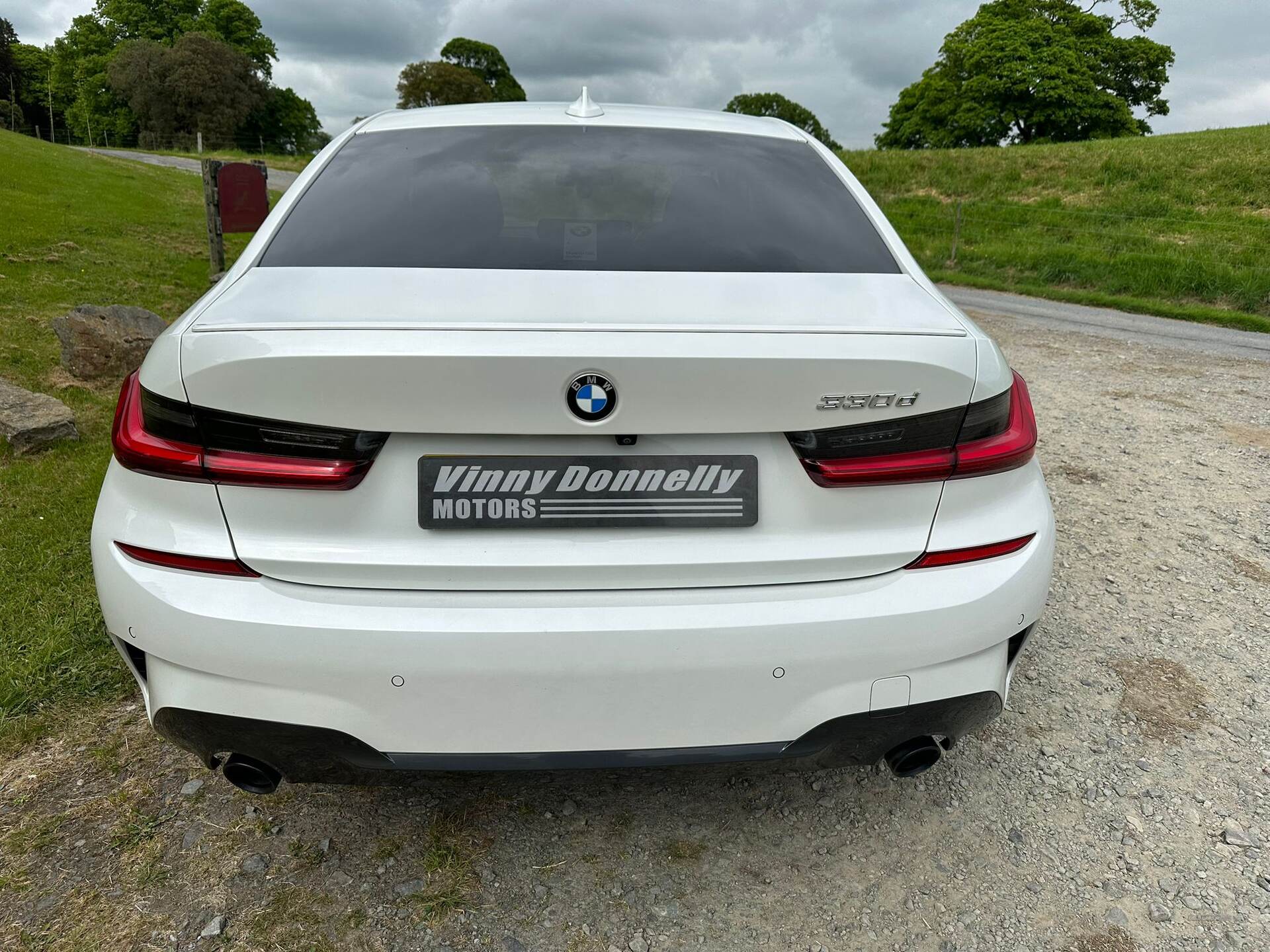 BMW 3 Series DIESEL SALOON in Down