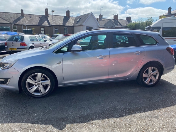 Vauxhall Astra DIESEL SPORTS TOURER in Armagh