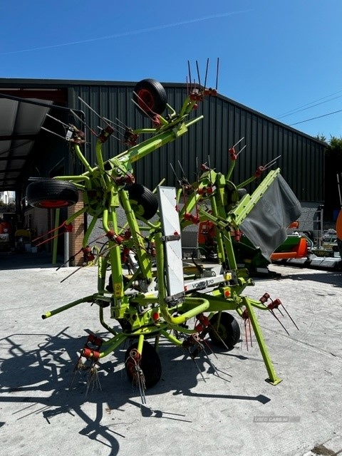 Claas Volto 770 Tedder in Down