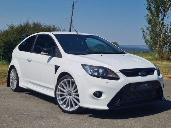 Ford Focus 2.5 RS 3d 300 BHP in Derry / Londonderry