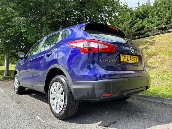 Nissan Qashqai DIESEL HATCHBACK in Down