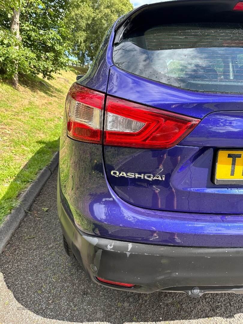 Nissan Qashqai DIESEL HATCHBACK in Down