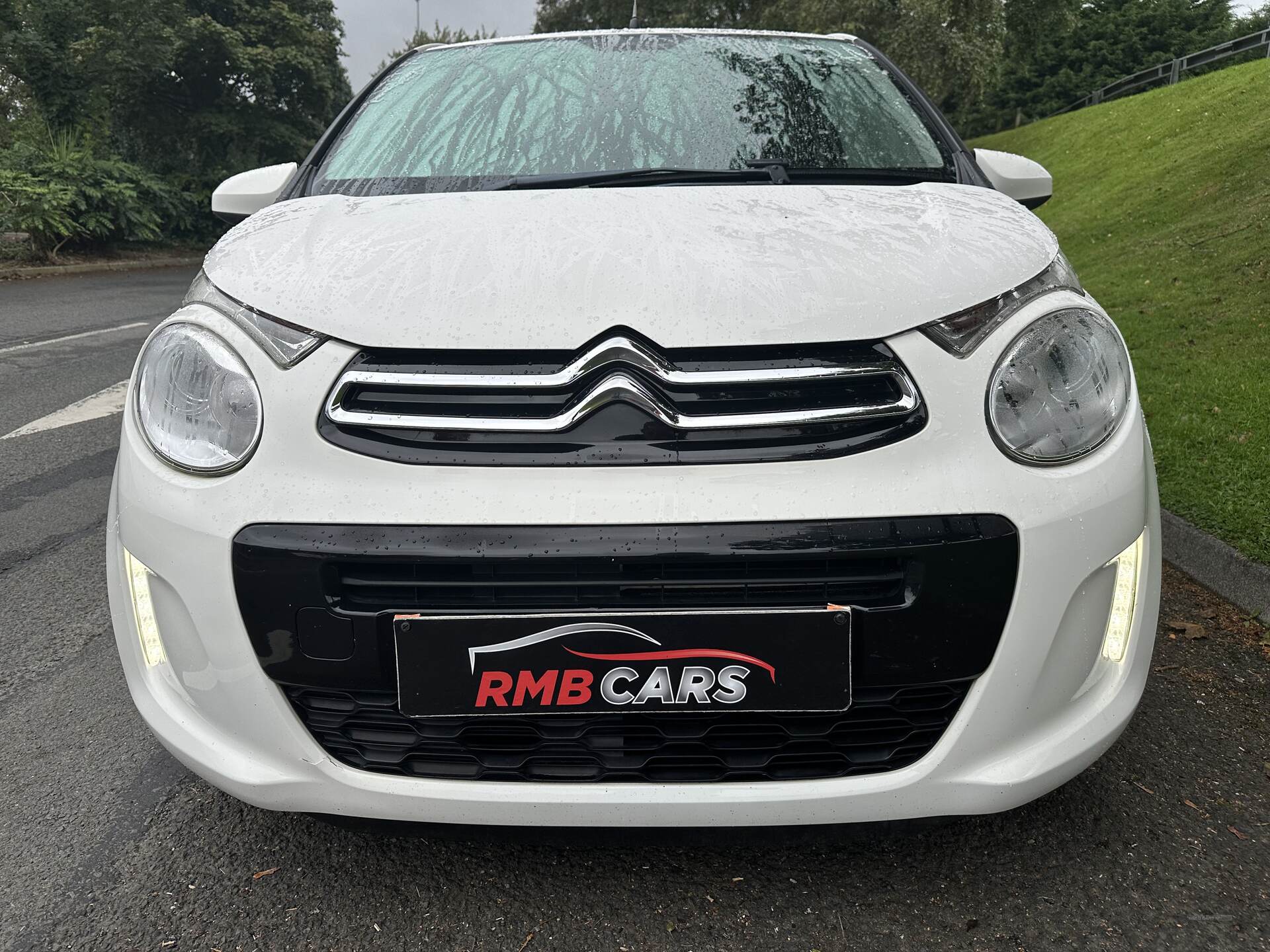 Citroen C1 HATCHBACK in Down