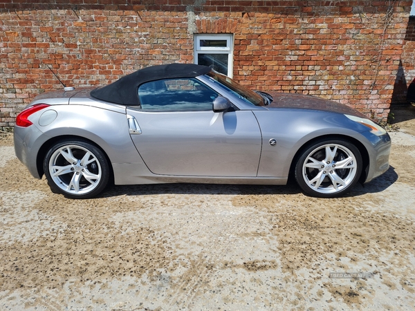 Nissan 370Z ROADSTER in Derry / Londonderry