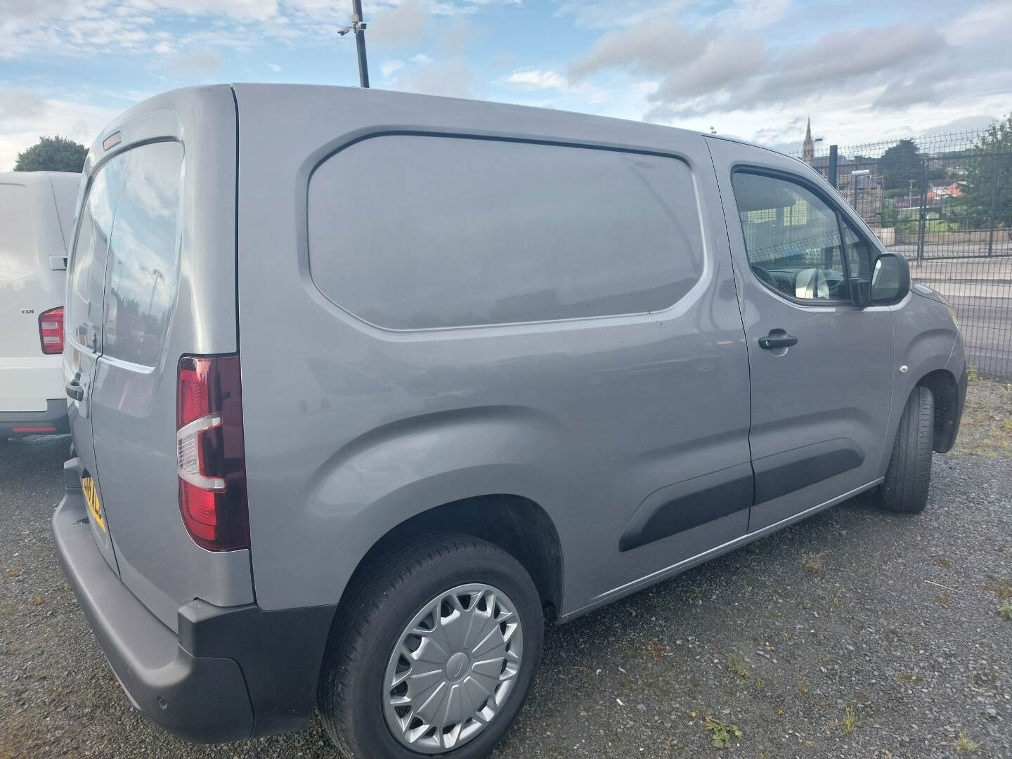 Citroen Berlingo M DIESEL in Down