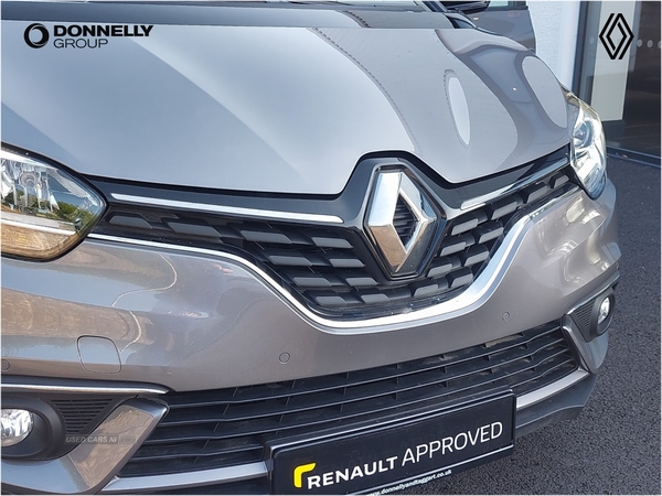 Renault Grand Scenic 1.3 TCE 140 Signature 5dr in Antrim